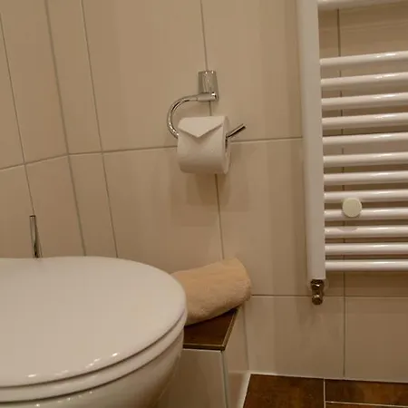 Weinhaus Graefen Отель Кохем