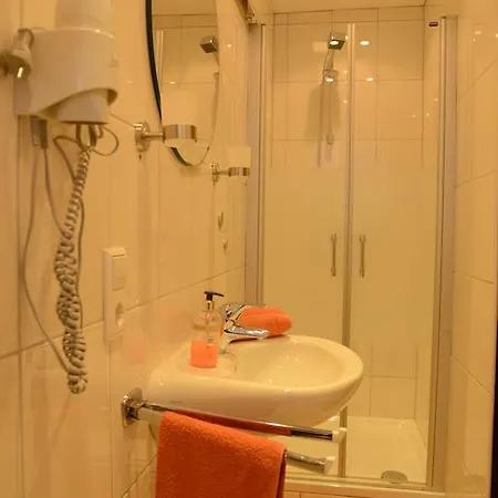 Weinhaus Graefen Кохем