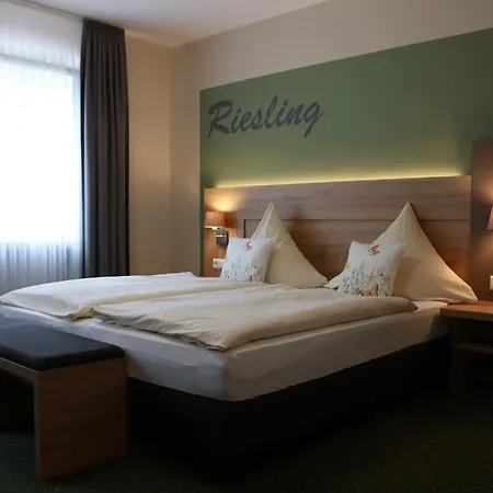 Weinhaus Graefen Hotel 3*