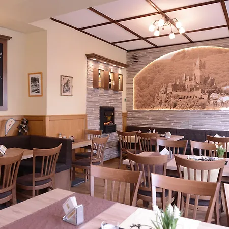 Otel Weinhaus Graefen