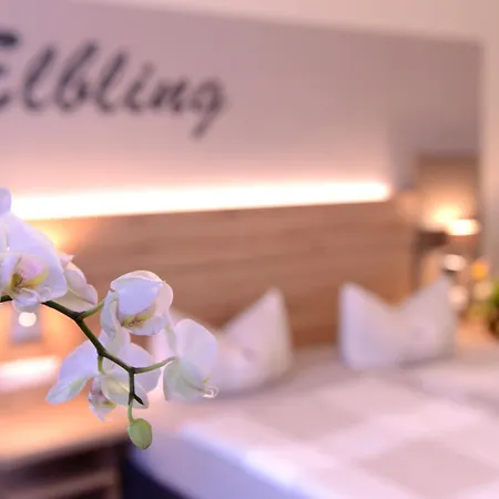 Otel Weinhaus Graefen 3*