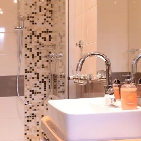 Weinhaus Graefen Hotel 3*