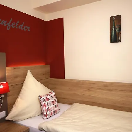 Otel Weinhaus Graefen 3*