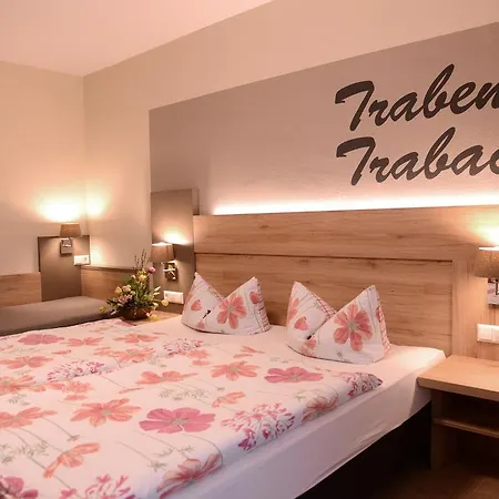 Weinhaus Graefen Szálloda 3*