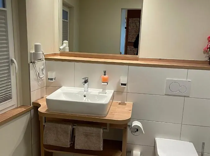 格拉芬酒屋旅馆