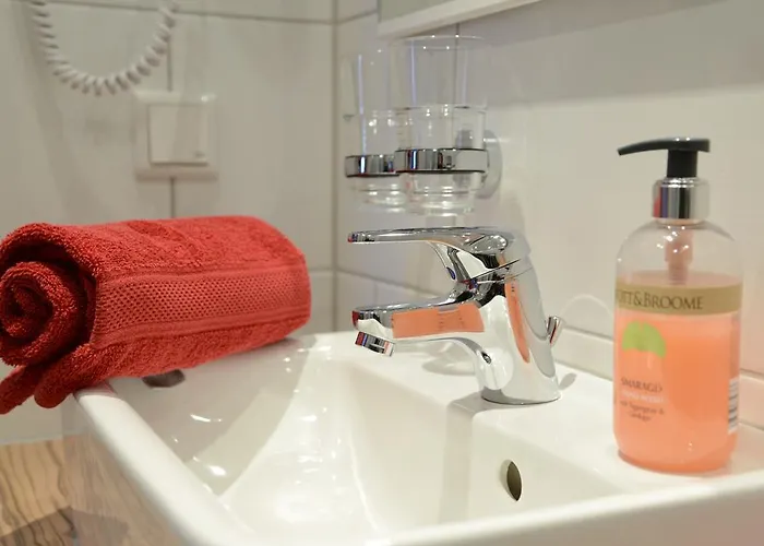 格拉芬酒屋旅馆