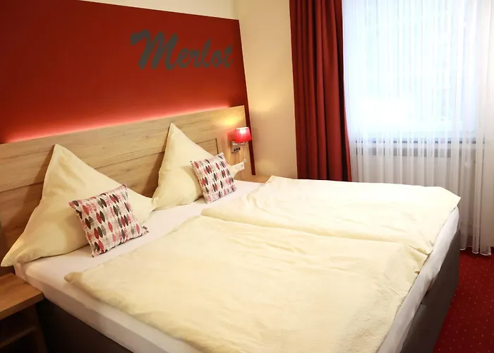 Weinhaus Graefen 호텔