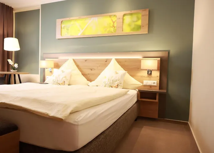 Hotel Weinhaus Graefen 3*